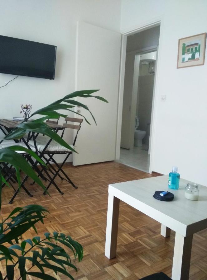 Central Corfu Town Apartment *